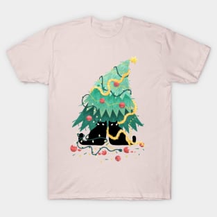 Suspicious Cats Christmas T-Shirt